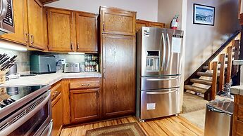 Snowcreek I #47 4 Bedroom Condo