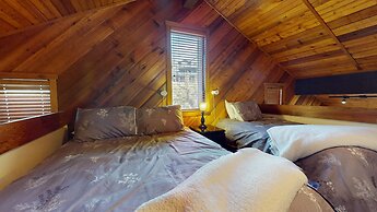 Snowcreek I #47 4 Bedroom Condo