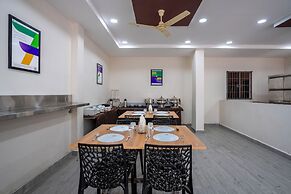 Treebo The Living Tree Karimnagar