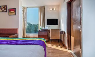 Treebo The Living Tree Karimnagar