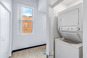 Roxy Condo 203 in Bremerton