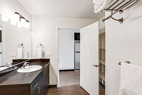 Roxy Condo 203 in Bremerton