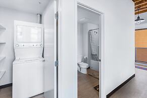 Admiral Condo 201 in Bremerton