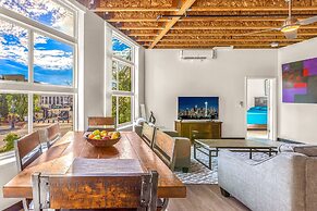 Admiral Condo 201 in Bremerton