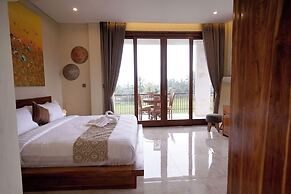 Gilded Palms Villa, Ubud Payangan, Bali