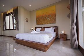 Gilded Palms Villa, Ubud Payangan, Bali