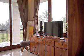 Gilded Palms Villa, Ubud Payangan, Bali