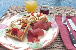 Gilded Palms Villa, Ubud Payangan, Bali