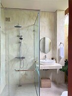 Gilded Palms Villa, Ubud Payangan, Bali