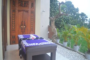 Gilded Palms Villa, Ubud Payangan, Bali