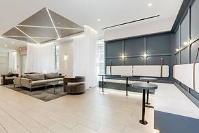 Elegant 2BR Apartment Minutes From DC