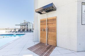 Elegant 2BR Apartment Minutes From DC