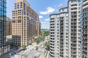 Elegant 2BR Apartment Minutes From DC