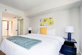 Elegant 2BR Apartment Minutes From DC