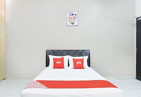 OYO 91052 Hotel Kenangan