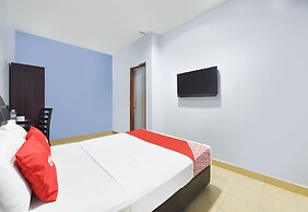 OYO 91052 Hotel Kenangan