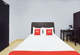 OYO 91052 Hotel Kenangan