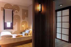 My Pod Capsule Boutique AirPort