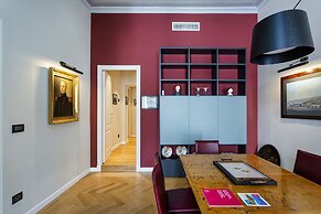 Stylish and Colorful Apartment by Wonderful Italy