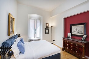 Stylish and Colorful Apartment by Wonderful Italy