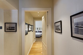 Stylish and Colorful Apartment by Wonderful Italy