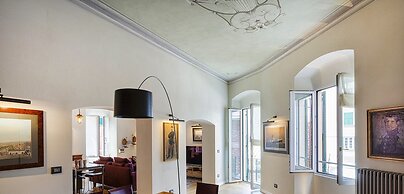 Stylish and Colorful Apartment by Wonderful Italy