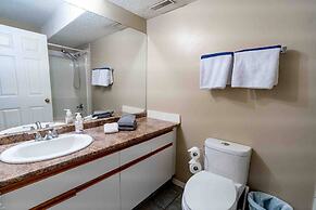 Mountain View Walk to all in Canmore Canada