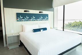 Doubletree By Hilton Guayaquil