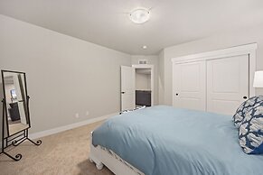 Scenic Mountain Retreat Golf, Pickleball, Relax