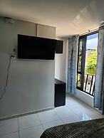 LINDOS APARTAMENTOS CENTRAL JCH RESTREPO