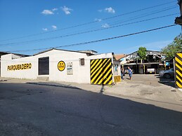 LINDOS APARTAMENTOS CENTRAL JCH RESTREPO