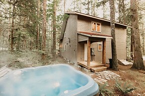 40gs Wifi - W/D Hot Tub - Sleeps 8