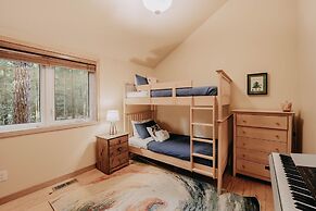 40gs Wifi - W/D Hot Tub - Sleeps 8