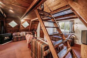 54sl - Hot Tub - Pets OK - Sleeps 4