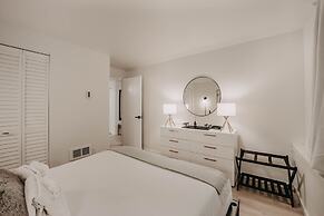 64sw - Pets Ok - Wood Stove - Sleeps 4