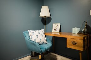 87sl - Starlink - Sauna - Sleeps 8