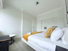 Charming 5 bedrooms Home