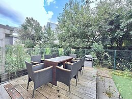 Charming 5 bedrooms Home