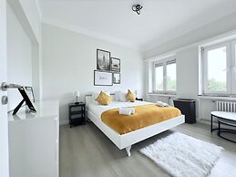 Charming 5 bedrooms Home