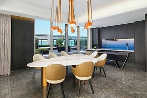 Renaissance Qingdao Hotel