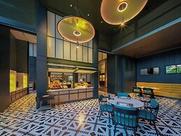 Renaissance Qingdao Hotel