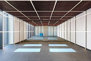 Renaissance Qingdao Hotel