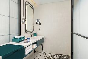 Renaissance Qingdao Hotel