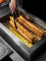 Renaissance Qingdao Hotel