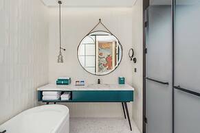 Renaissance Qingdao Hotel