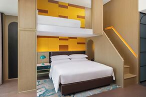 Renaissance Qingdao Hotel