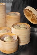 Renaissance Qingdao Hotel