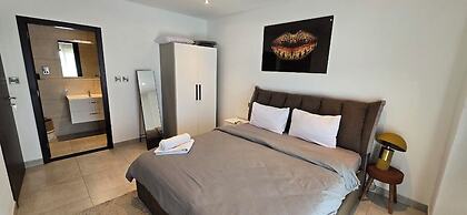 The Signature Apartments