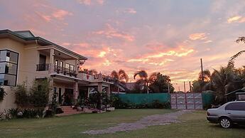 Elenem Resort