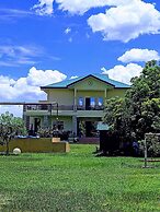 Elenem Resort